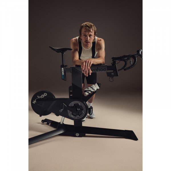 Wahoo Kickr Bike Pro Wahoo Kickr Bike Pro