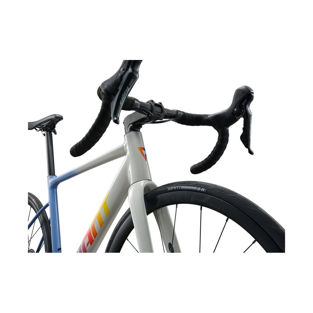 Giant Contend SL 1 – 28 Zoll – Diamant – 2026 Giant Contend SL 1 - 28 Zoll - Diamant - 2026