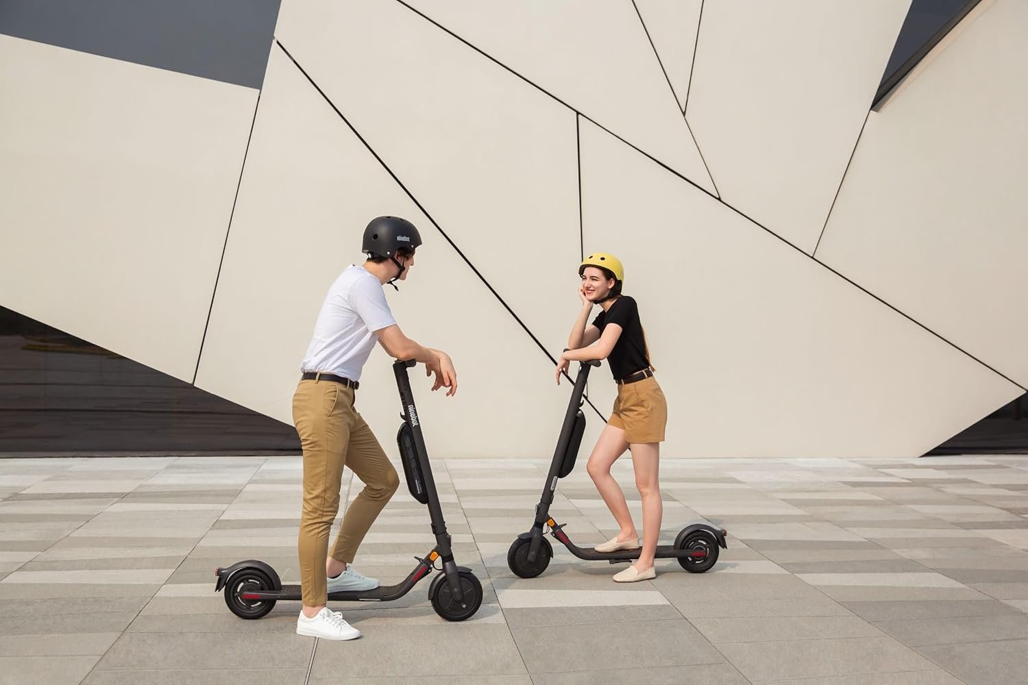 Segway-Ninebot E45D Adult Road Legal E Scooter Max 20km/h Speed 45km Range Slimline Design Segway-Ninebot E45D Adult Road Legal E Scooter Max 20km/h Speed 45km Range Slimline Design