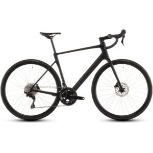 Cube Attain C:62 Race - 28 Zoll - Diamant - 2026
