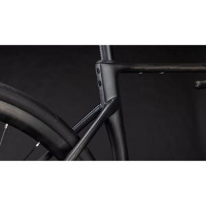 Cube Attain C:62 Race - 28 Zoll - Diamant - 2026